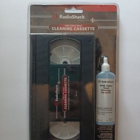 Radio‎ Shack VHS Video Head Cleaning Cassette Solution Tape 44-121 New Sealed - Picture 1 of 2